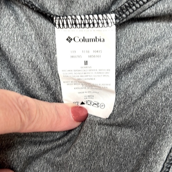 Columbia gray mesh racer back athletic tank, size medium - Picture 5 of 5